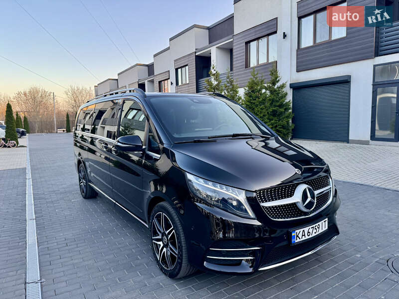 Mercedes-benz V-class (2023)