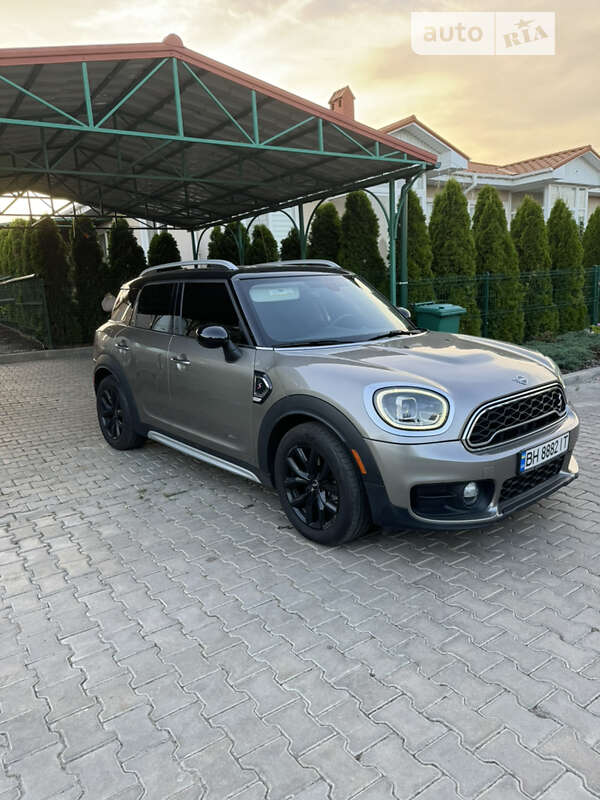 Mini Cooper s countryman (2019)