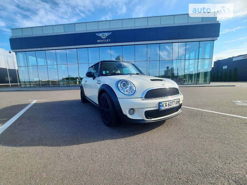 Mini Cooper s (2010)