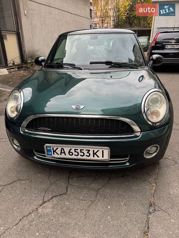 Mini Hatch (2007)