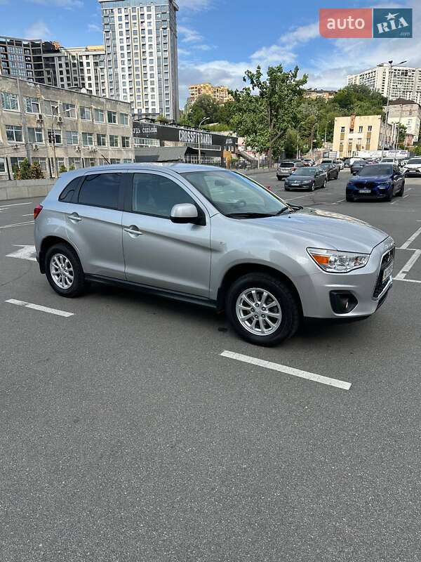 Mitsubishi Asx (2015)