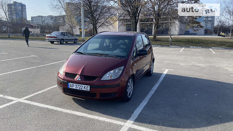 Mitsubishi Colt (2005)
