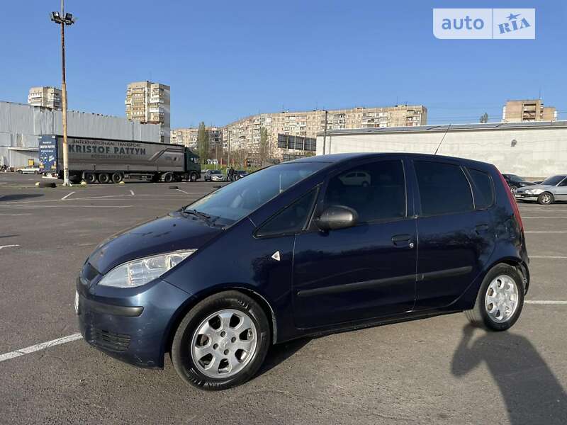 Mitsubishi Colt (2007)
