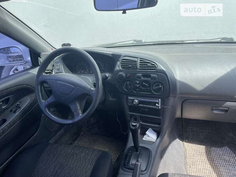 Mitsubishi Colt (2003)