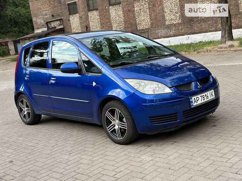 Mitsubishi Colt (2007)