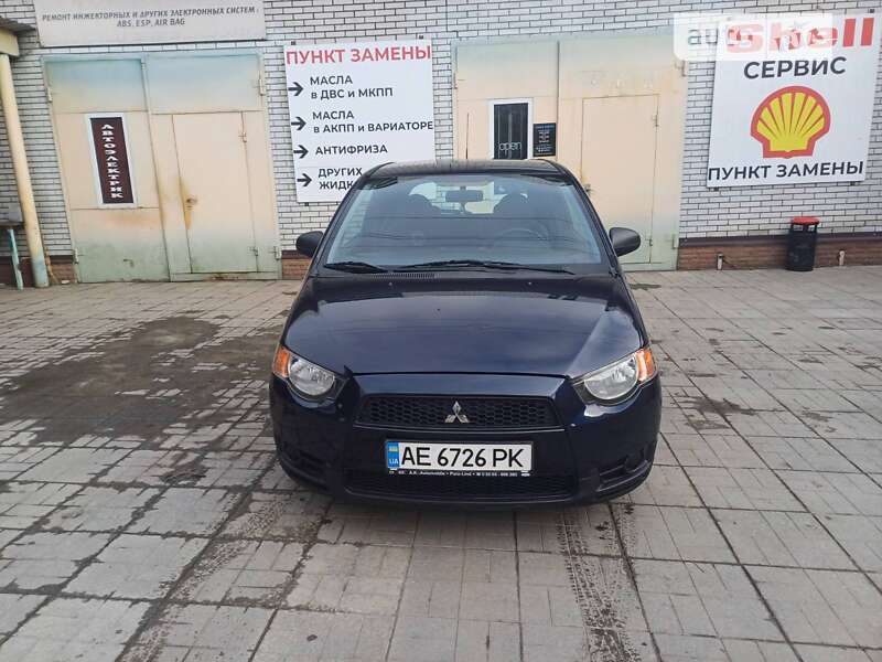 Mitsubishi Colt (2010)