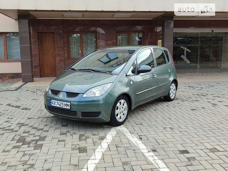 Mitsubishi Colt (2005)