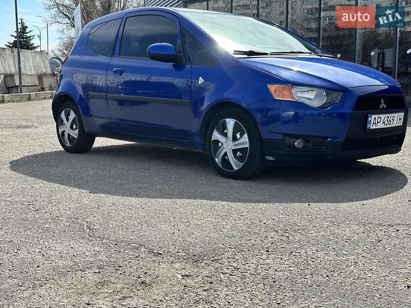 Mitsubishi Colt (2008)