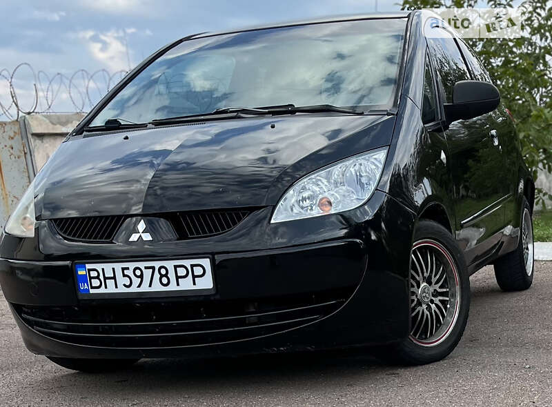 Mitsubishi Colt (2006)