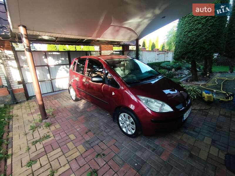 Mitsubishi Colt (2007)