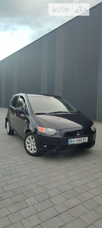 Mitsubishi Colt (2009)