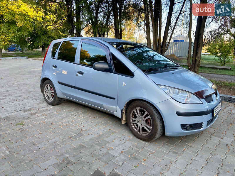 Mitsubishi Colt (2006)