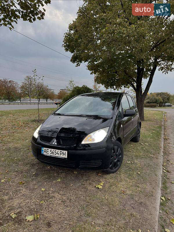 Mitsubishi Colt (2007)