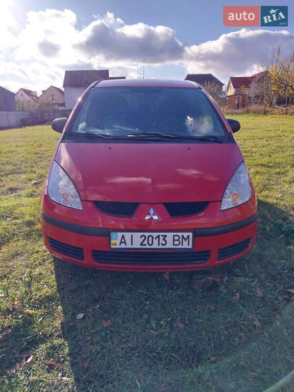 Mitsubishi Colt (2008)