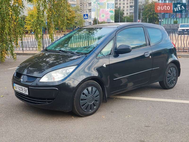 Mitsubishi Colt (2008)
