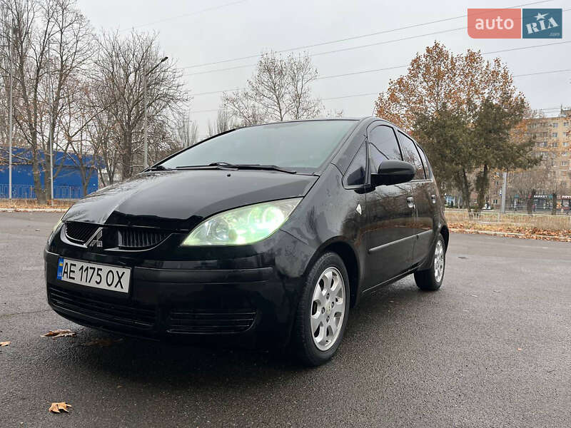 Mitsubishi Colt (2006)