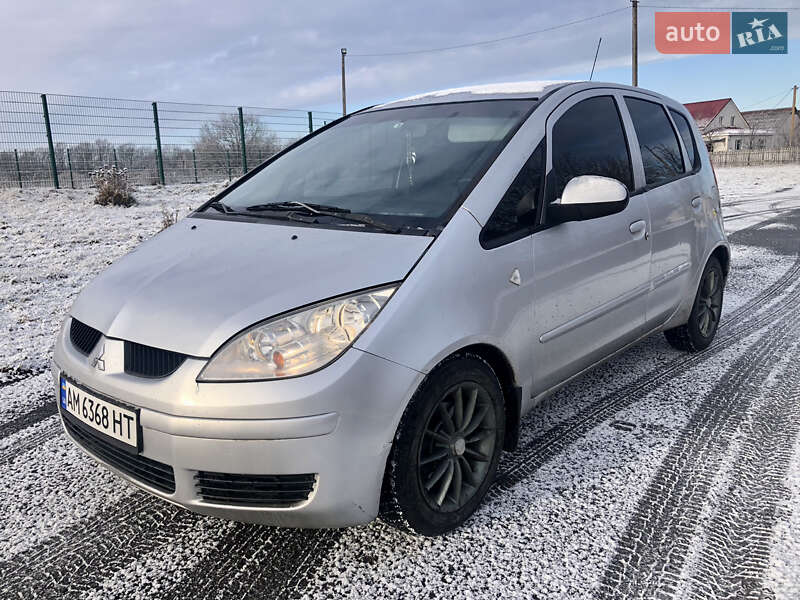 Mitsubishi Colt (2006)