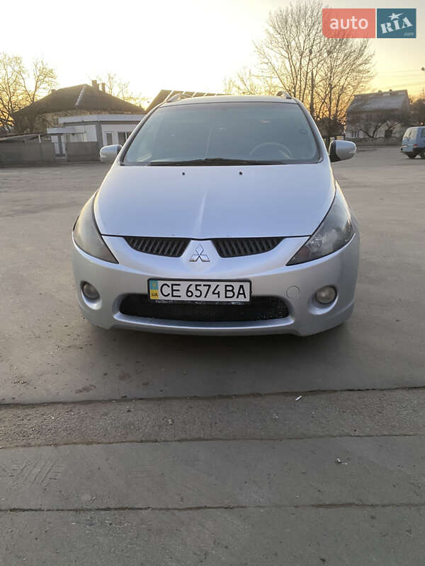Mitsubishi Grandis (2005)