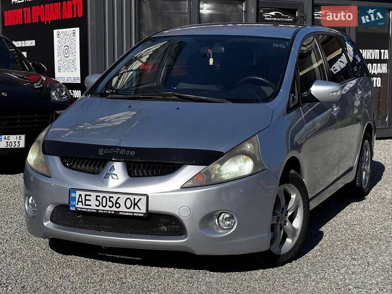 Mitsubishi Grandis (2006)