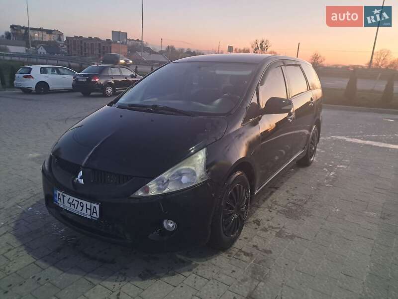 Mitsubishi Grandis (2008)