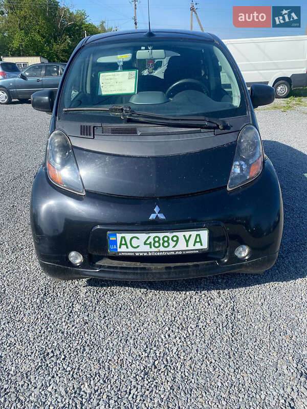 Mitsubishi I-miev (2011)