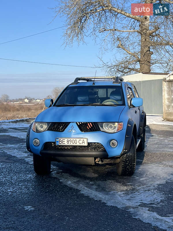 Mitsubishi L 200 (2008)