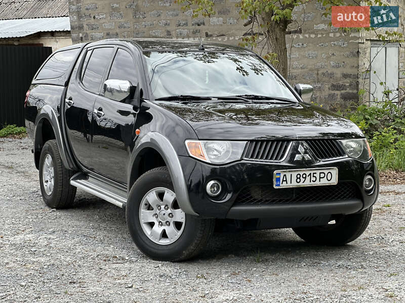 Mitsubishi L 200 (2008)