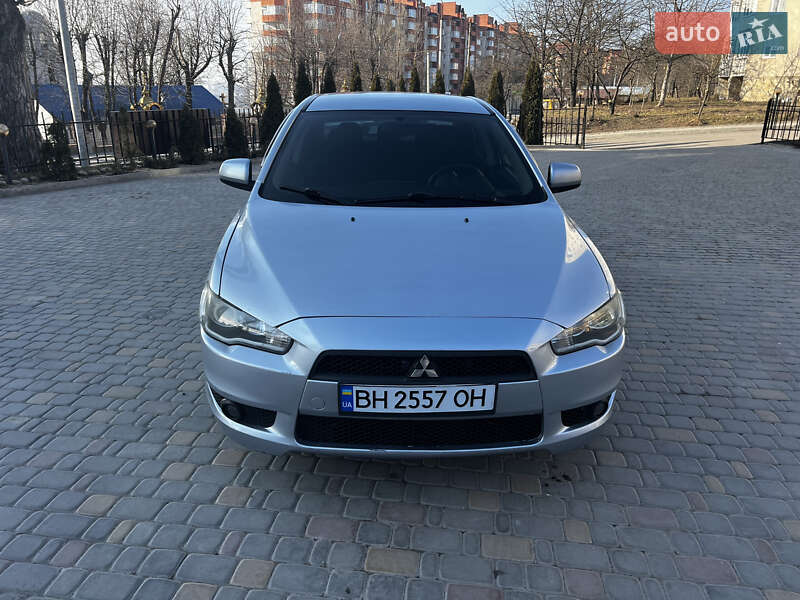 Mitsubishi Lancer (2009)