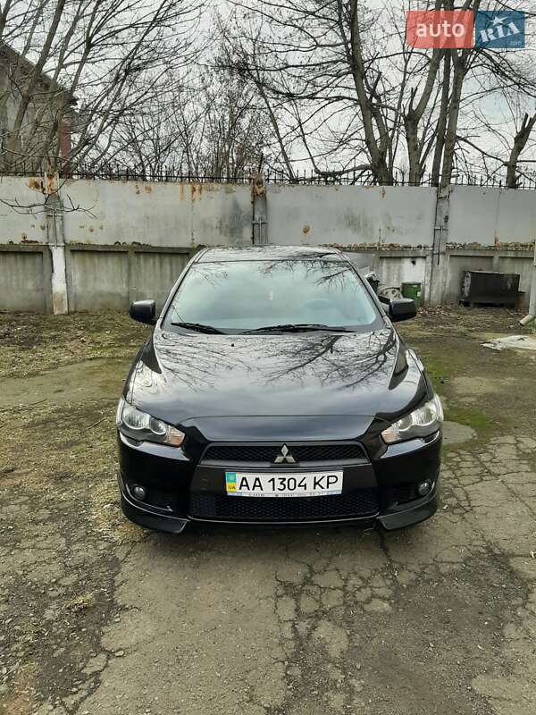 Mitsubishi Lancer (2009)