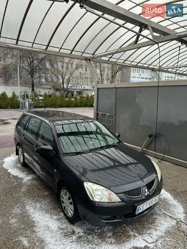 Mitsubishi Lancer (2003)