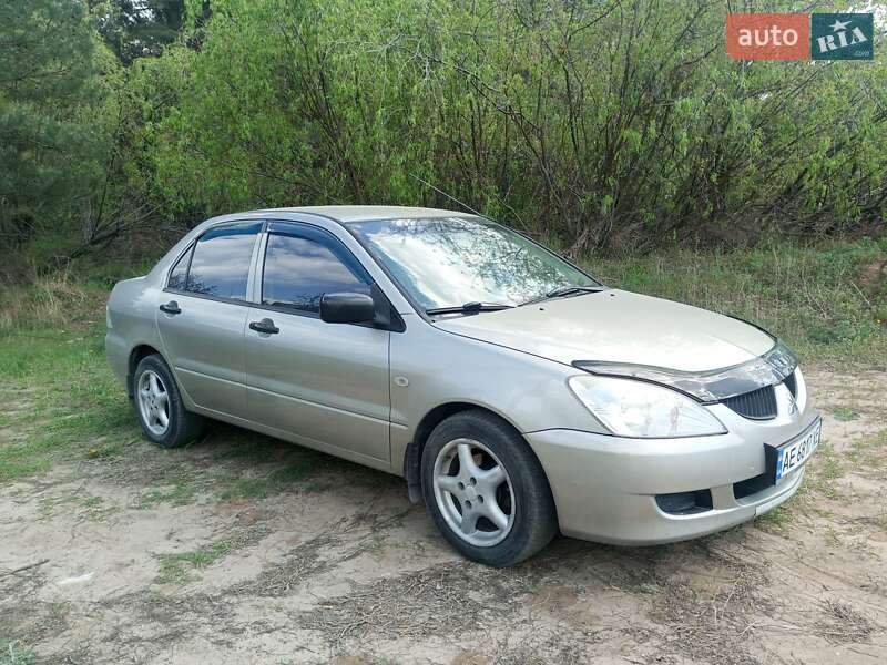 Mitsubishi Lancer (2004)