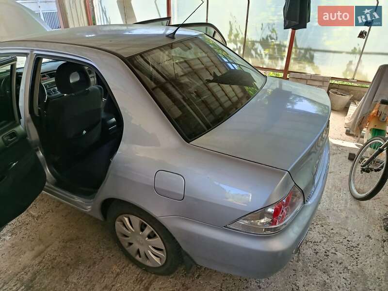 Mitsubishi Lancer (2006)