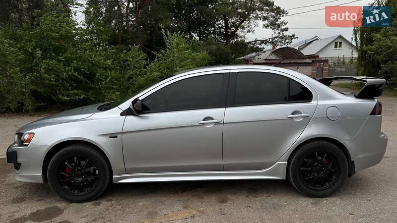 Mitsubishi Lancer (2009)