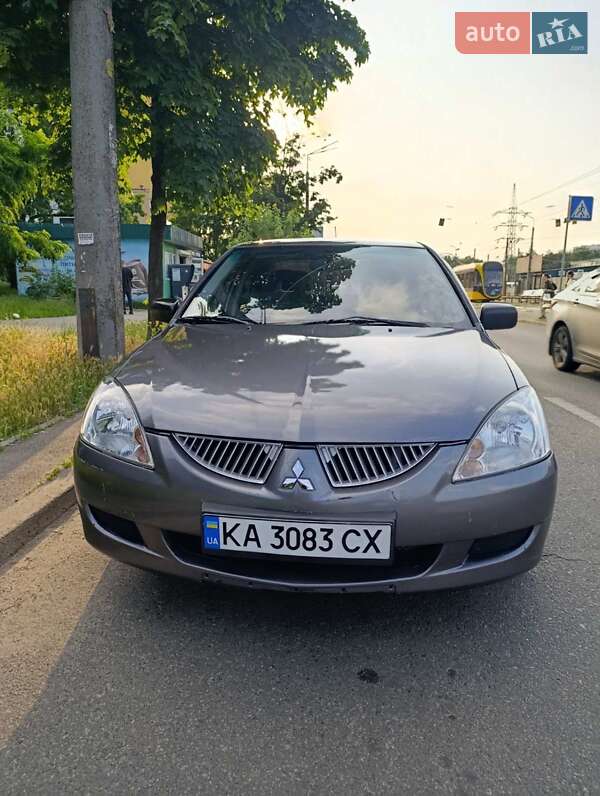 Mitsubishi Lancer (2004)