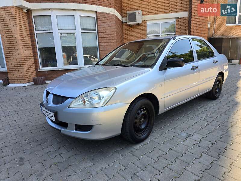 Mitsubishi Lancer (2004)
