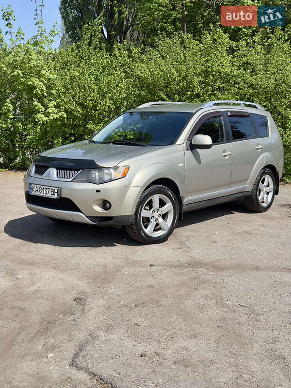 Mitsubishi Outlander xl (2007)