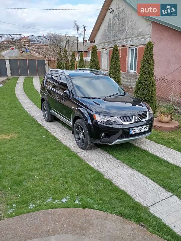 Mitsubishi Outlander xl (2008)