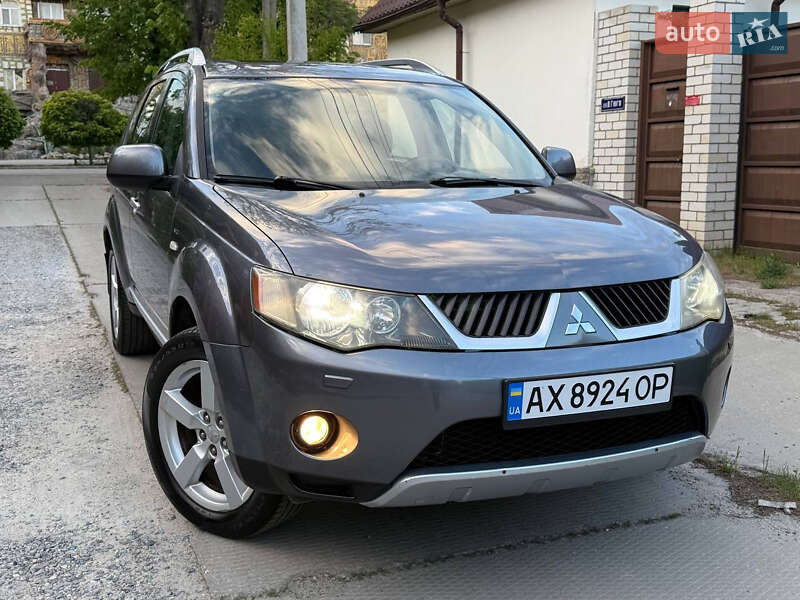Mitsubishi Outlander xl (2008)