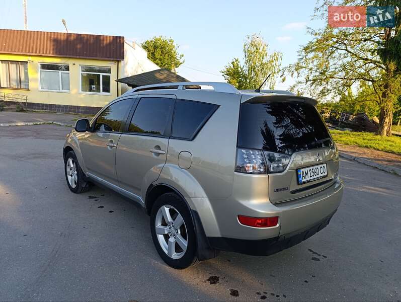 Mitsubishi Outlander xl (2008)