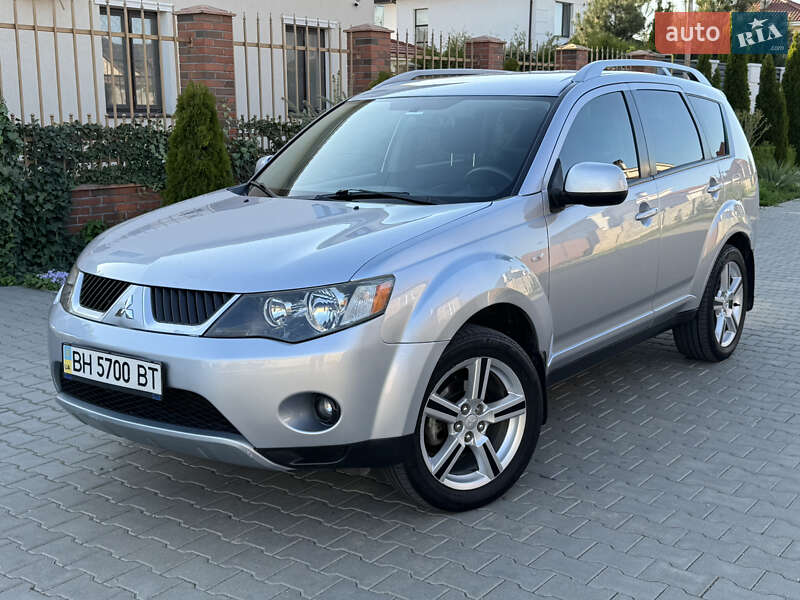 Mitsubishi Outlander (2008)