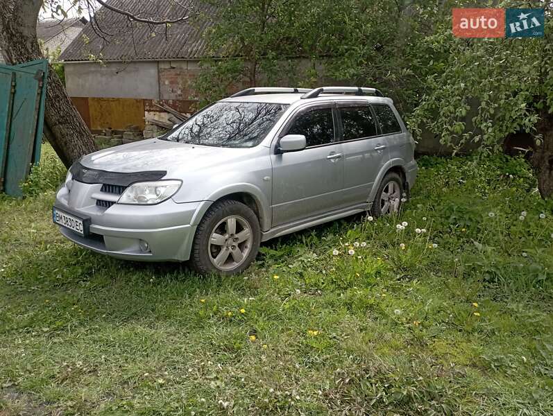 Mitsubishi Outlander (2008)