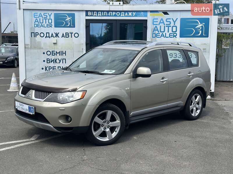 Mitsubishi Outlander (2009)