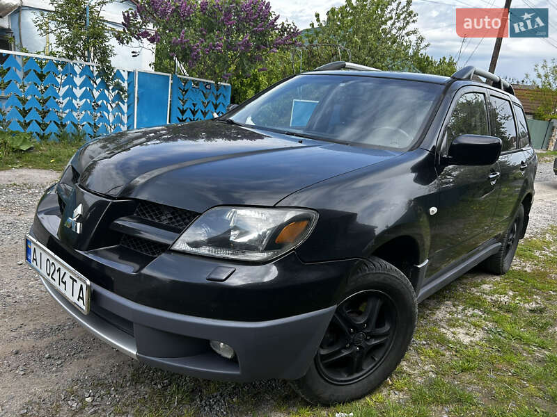 Mitsubishi Outlander (2003)