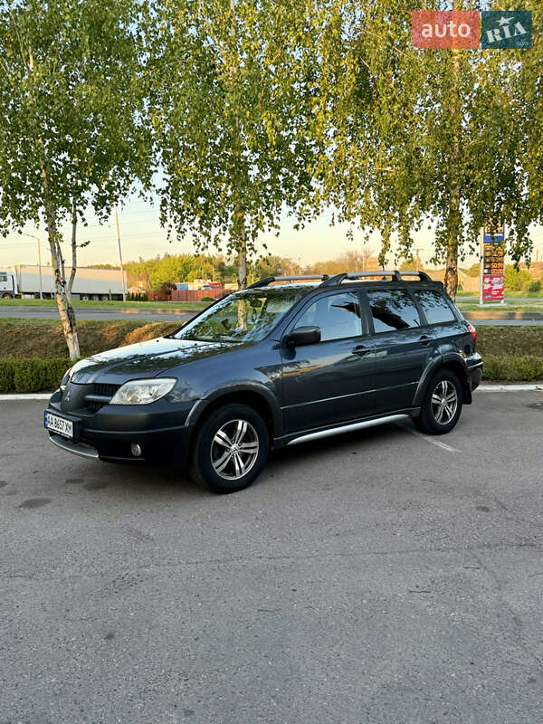Mitsubishi Outlander (2006)