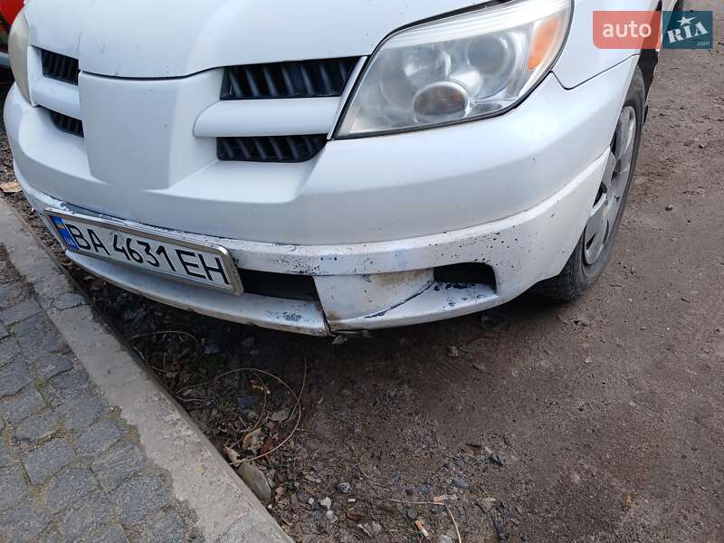 Mitsubishi Outlander (2004)