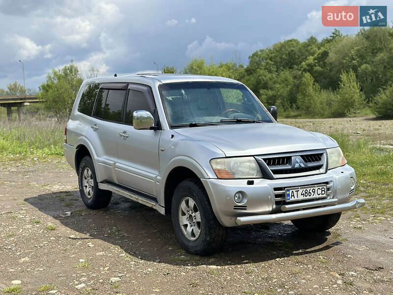 Mitsubishi Pajero (2006)