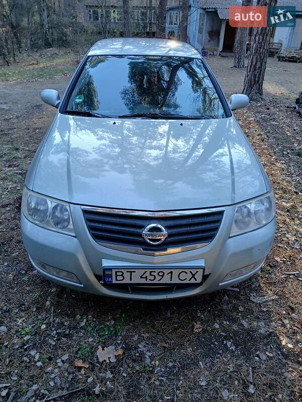 Nissan Almera (2007)