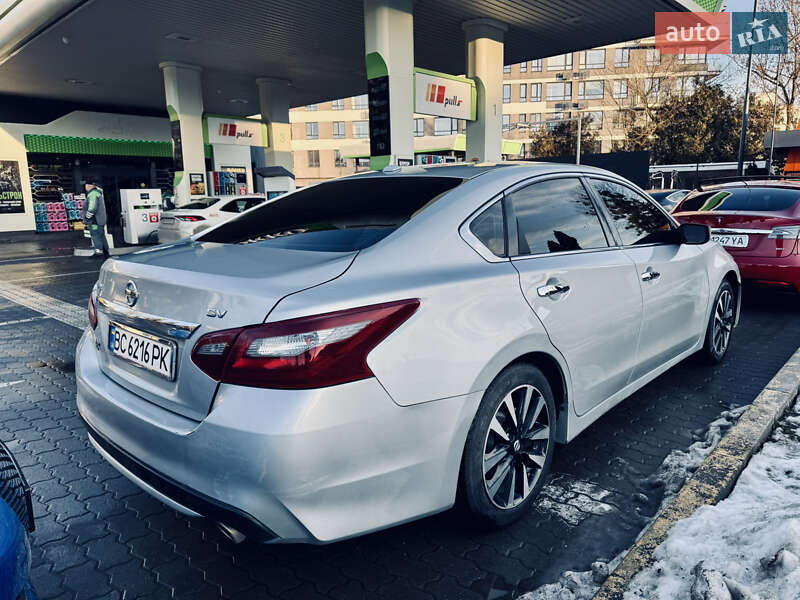 Nissan Altima (2018)