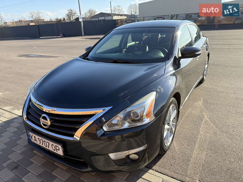 Nissan Altima (2014)