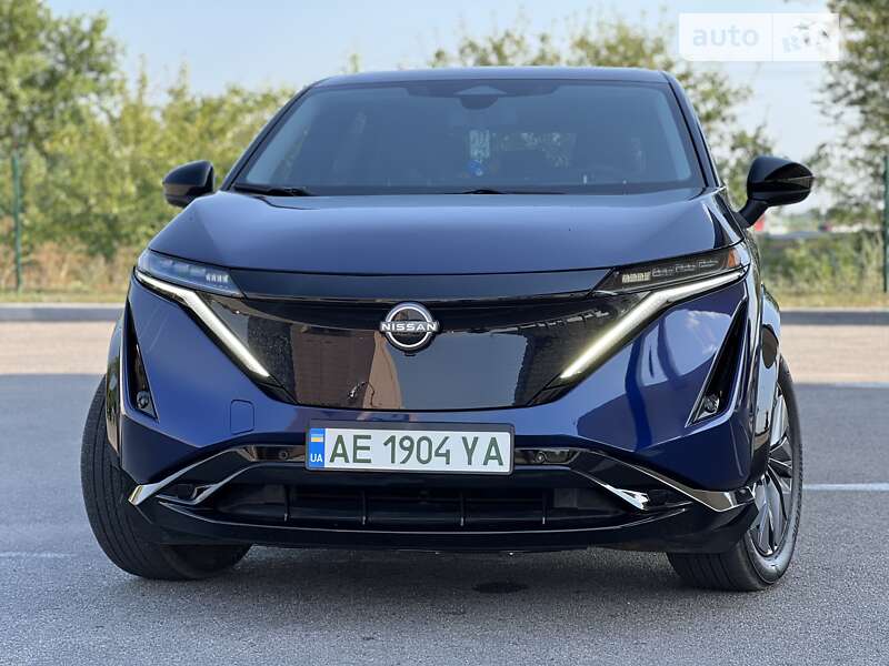 Nissan Ariya (2023)